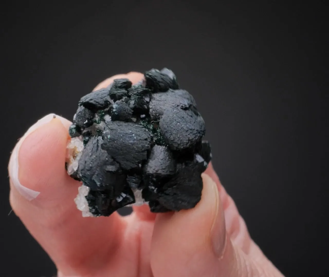 Primary Malachite on Quartz - image 2