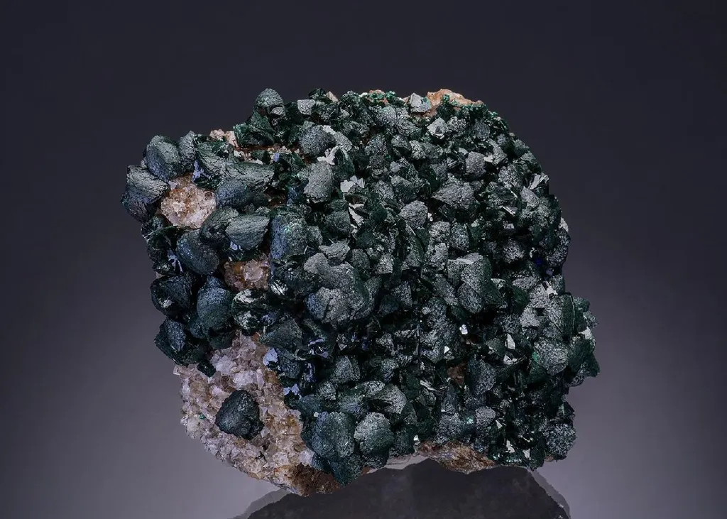 Primary Malachite on Quartz image
