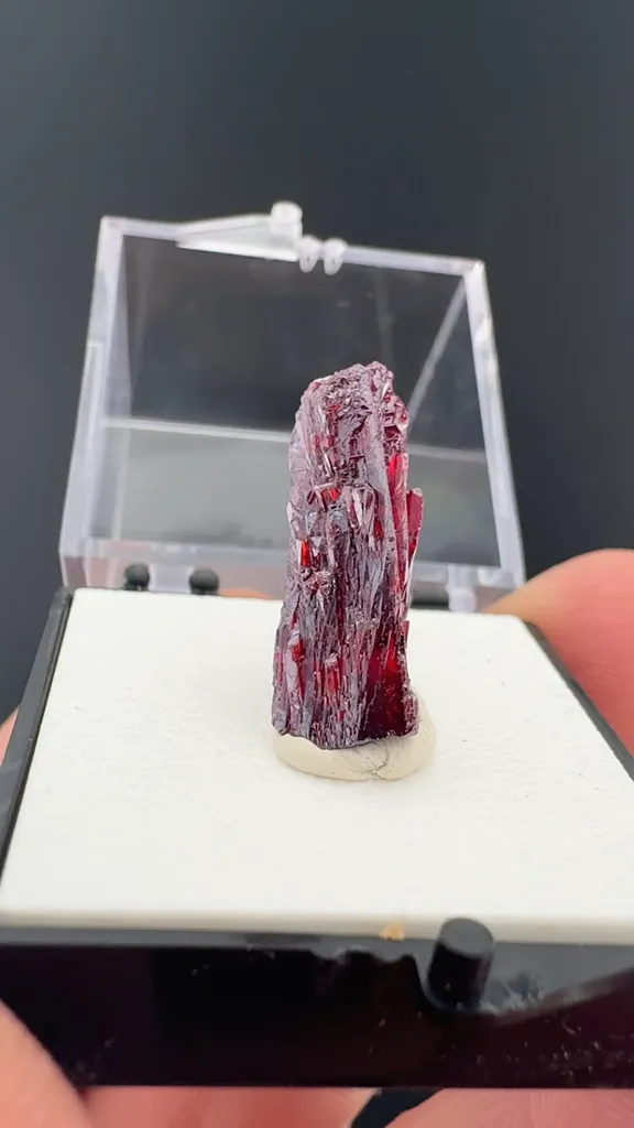 Proustite image