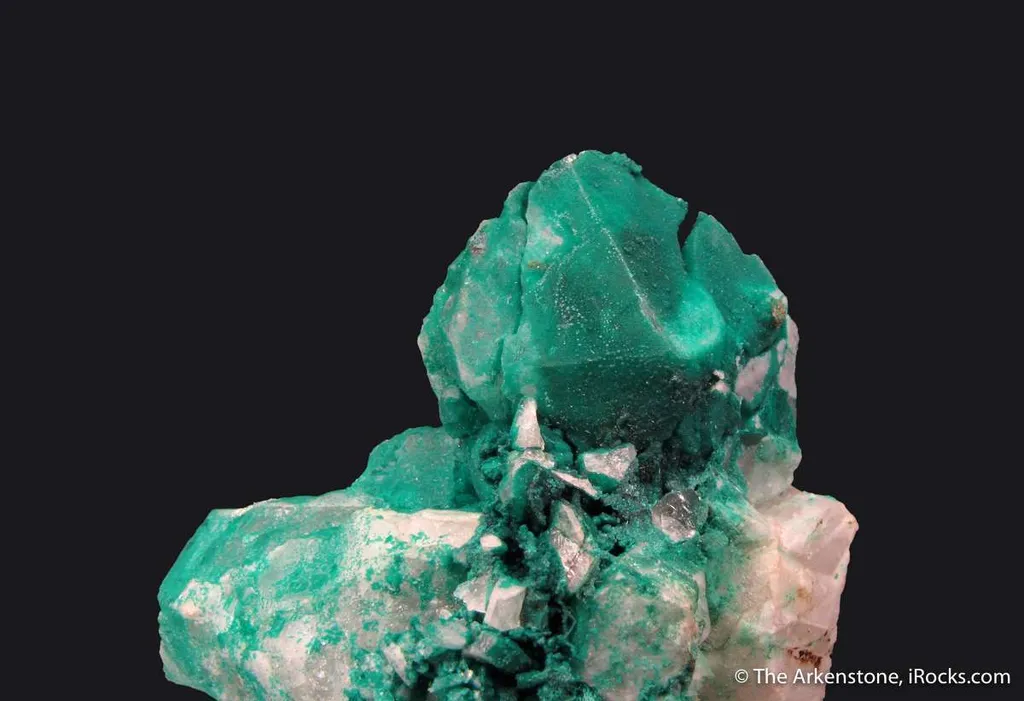 Pseudomalachite on Quartz - image 2