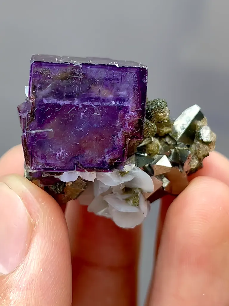Purple Fluorite and Pyrite and Flaky Calcite Coexist comes from Yaogangxian,Hunan 30*20*25MM - image 2
