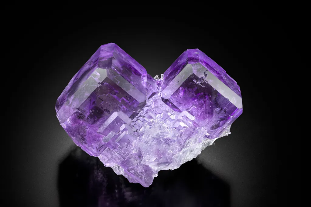 Purple Heart Fluorite image