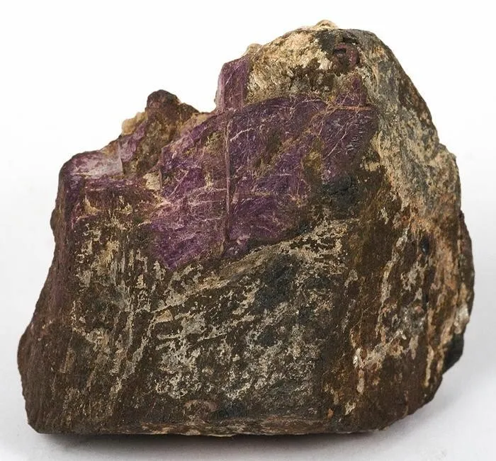 Purpurite, Tantalite image