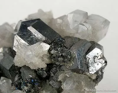 Pyrargyrite on Galena and Quartz - image 2