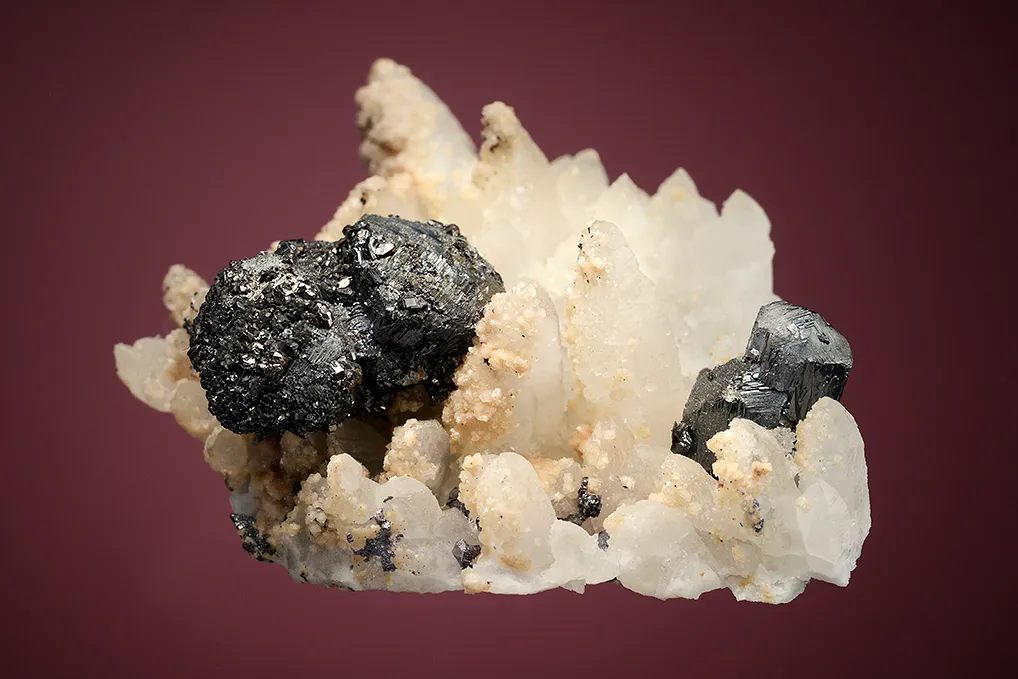 Pyrargyrite on Quartz - image 4