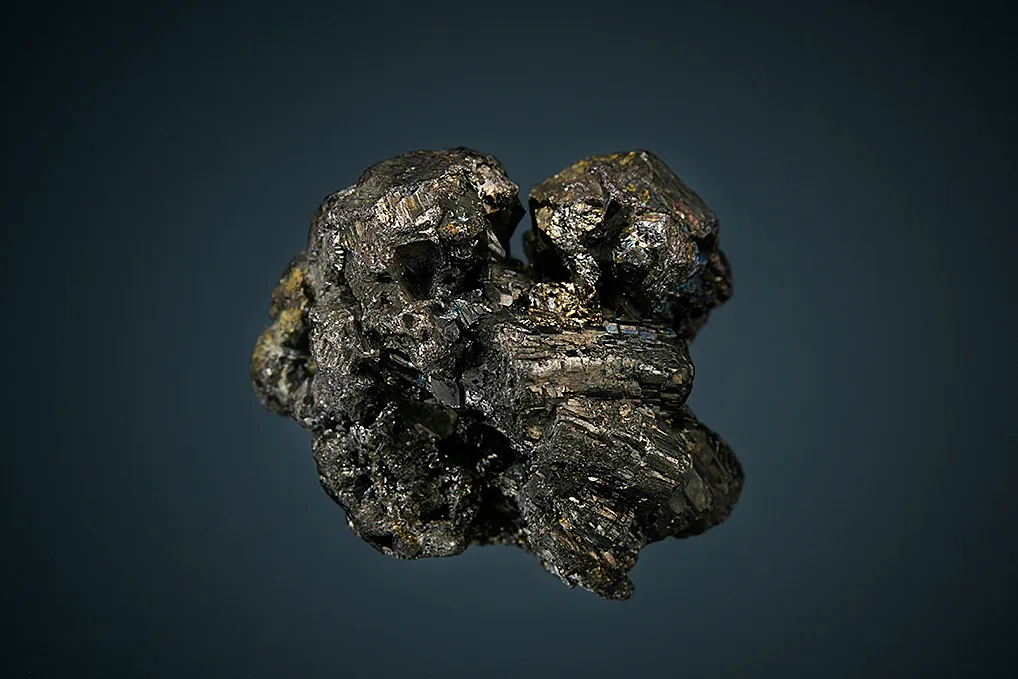 Pyrargyrite on Stephanite - image 2