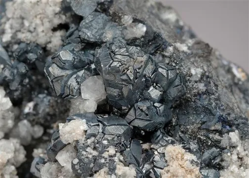 Pyrargyrite with Acanthite and Calcite