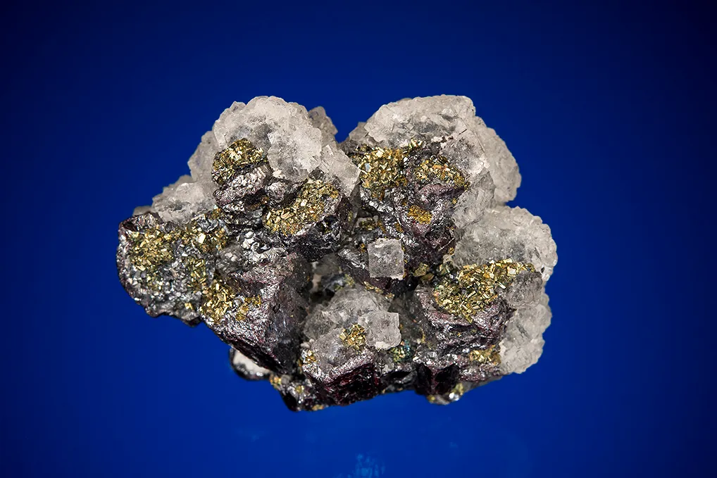 Pyrargyrite with Fluorite and Chalcopyrite image