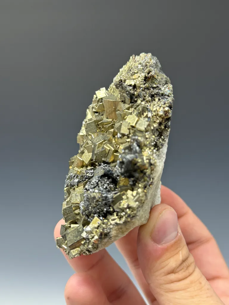 Pyrite - image 3