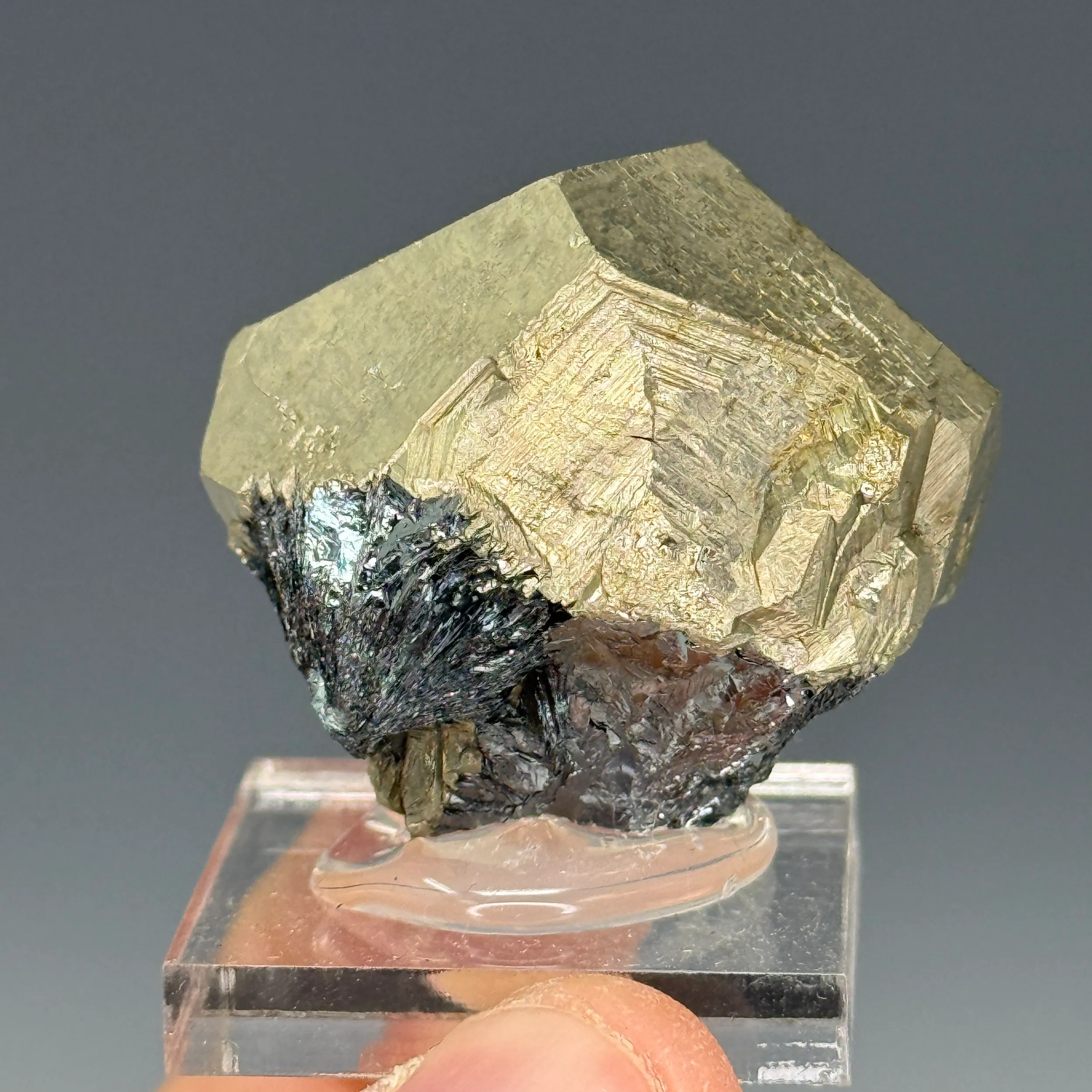 Pyrite - image 3