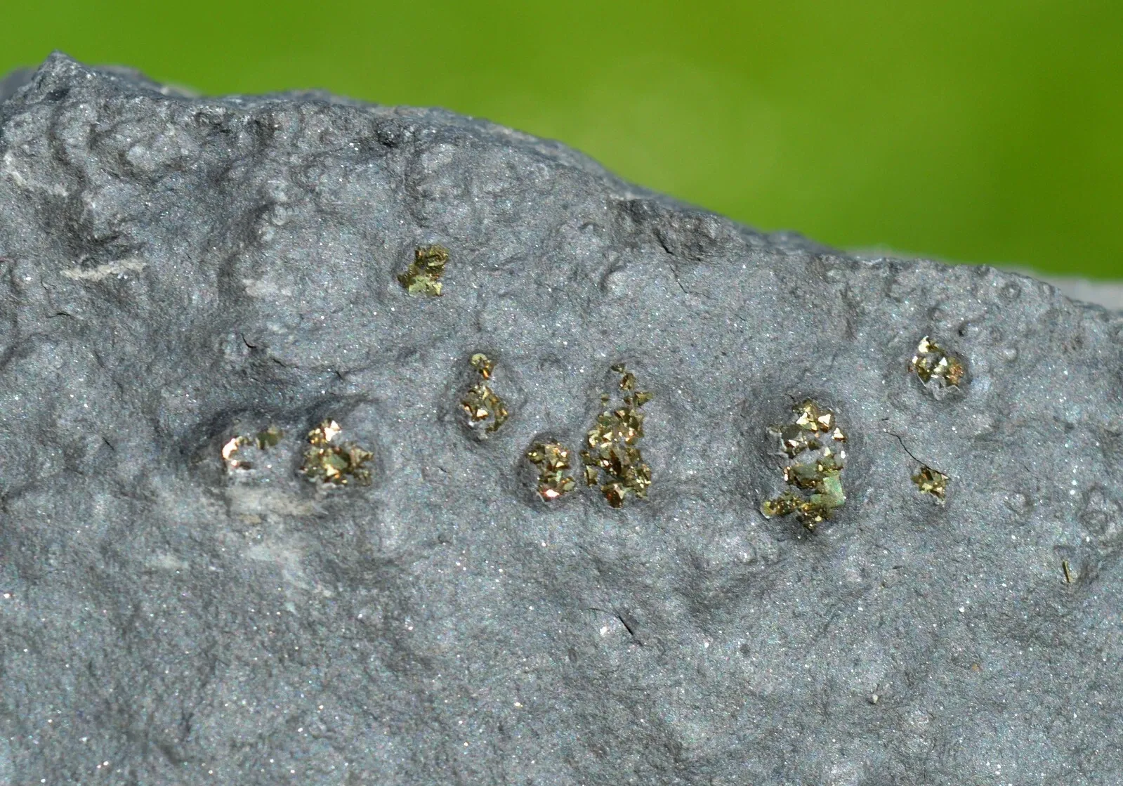Pyrite 624 grams - Lompret quarry, Lompret, Chimay, Hainaut, Wallonia Belgium - image 2