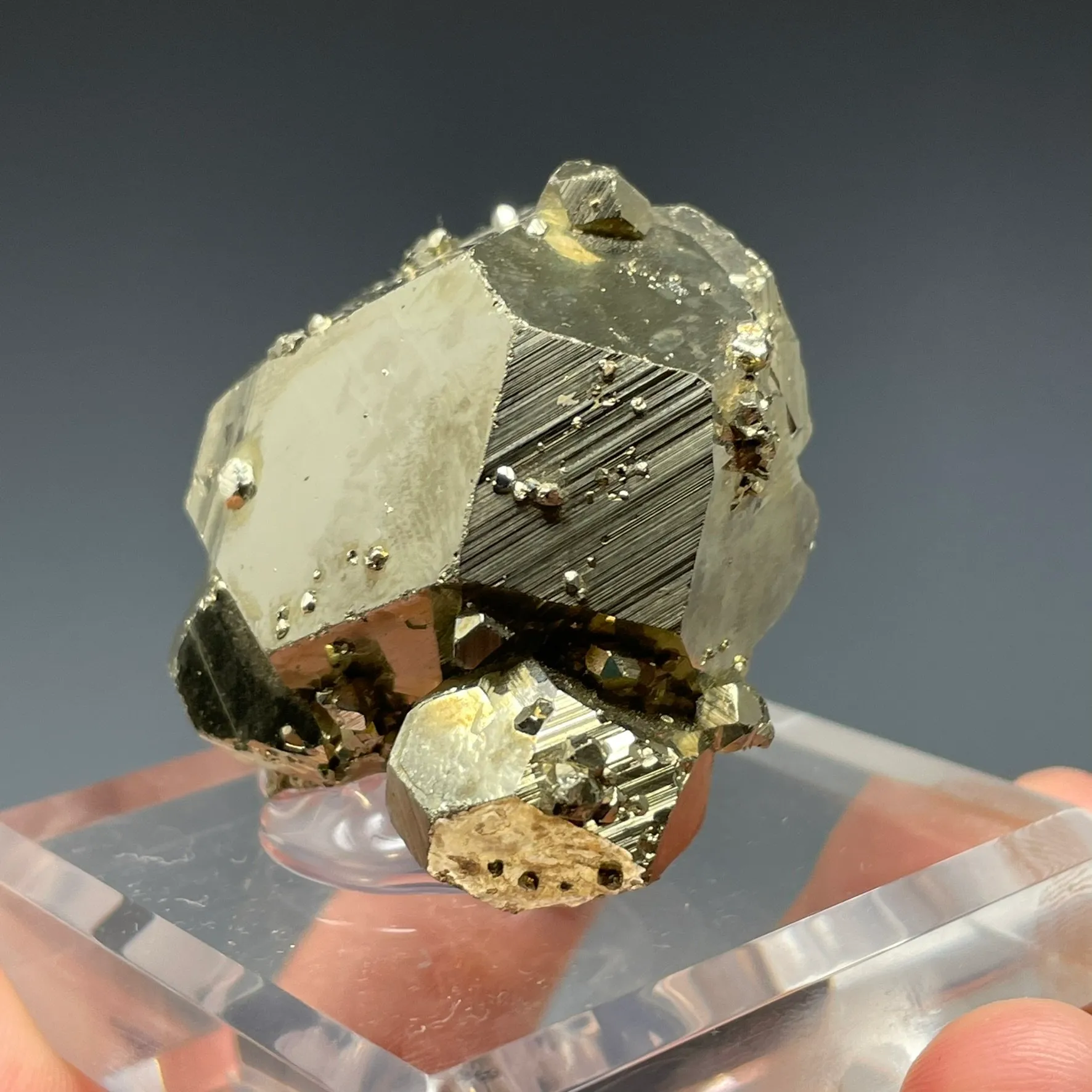 Pyrite - image 3