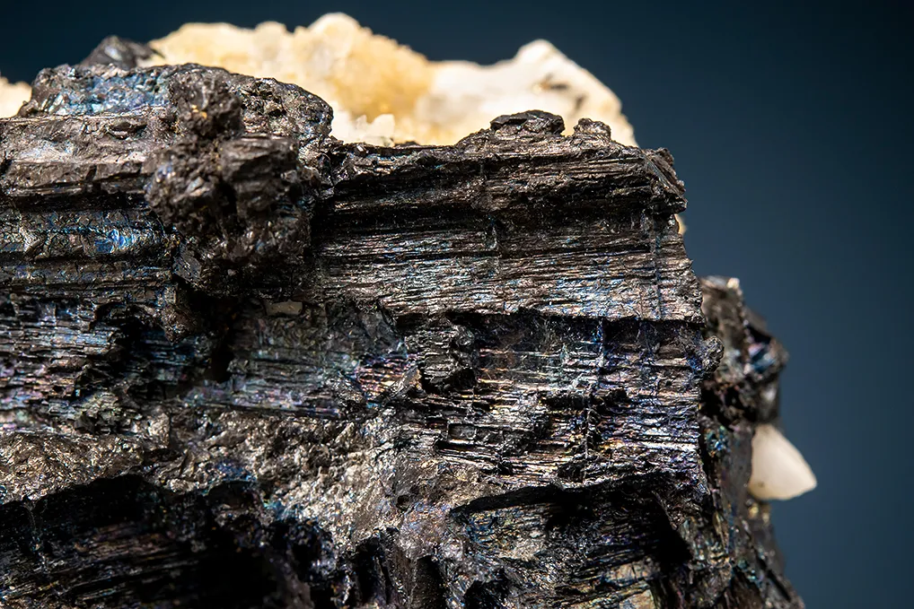 Pyrite and Chalcocite after Enargite (?) on Quartz - image 2