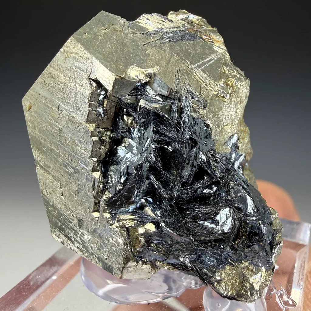 Pyrite - image 3