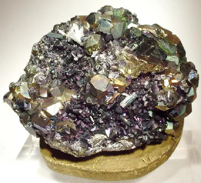 Pyrite, Enargite, Gypsum image