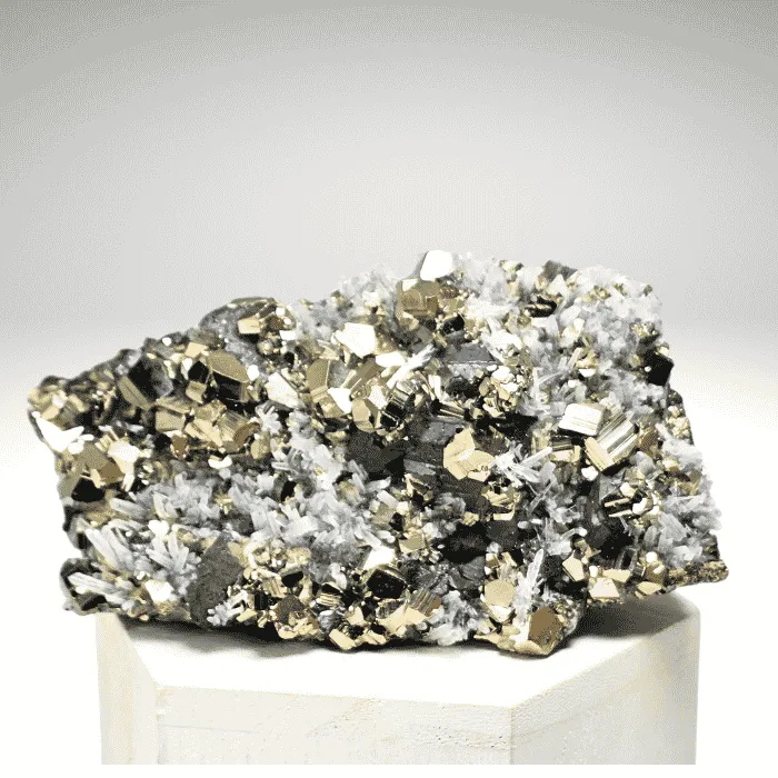 Pyrite from Peru, Pasco, Huayllay District, Huarón mining district, Huarón mine image