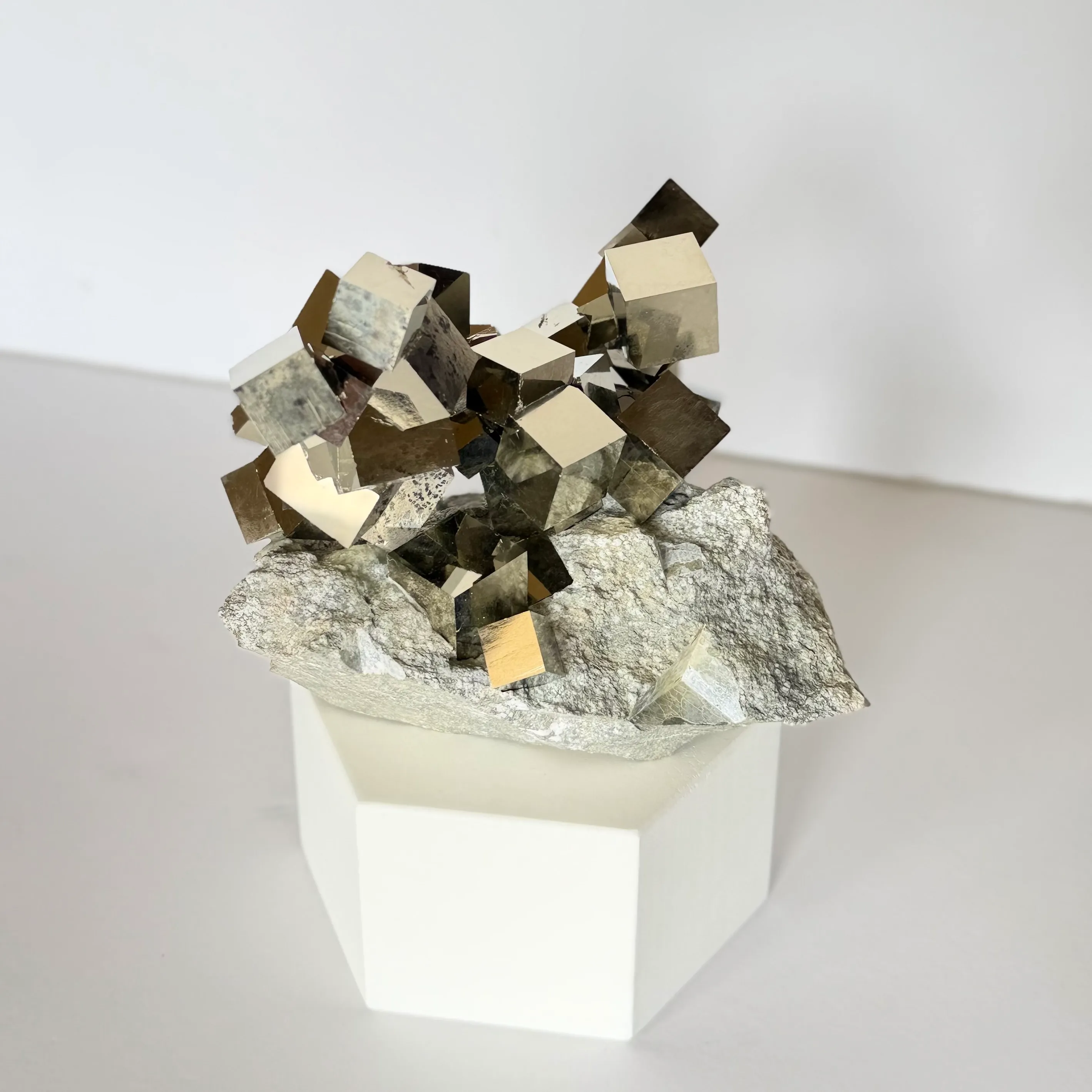 Pyrite from Spain, La Rioja, Navajún - image 4