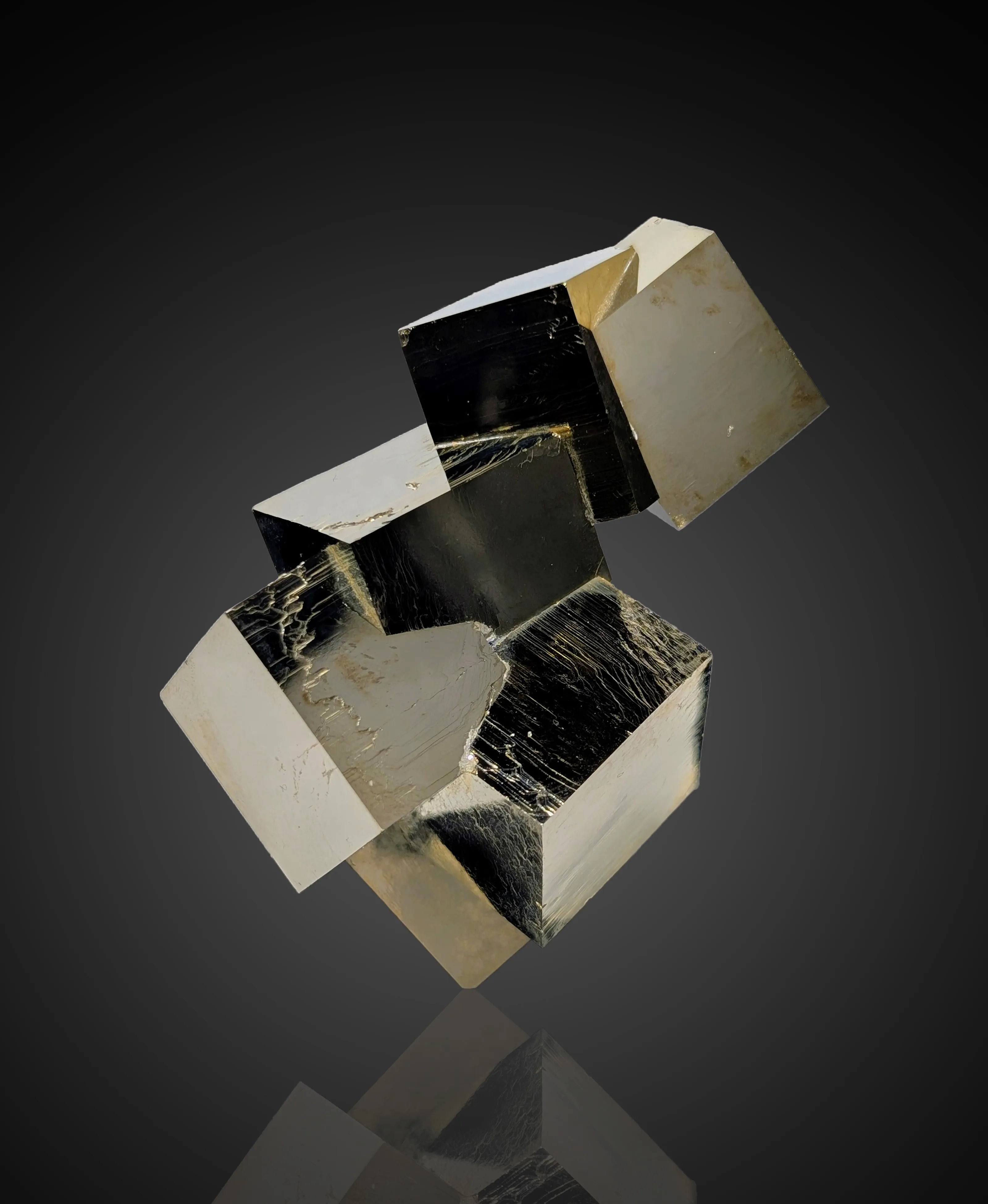 Pyrite from Spain, La Rioja, Navajún - image 2