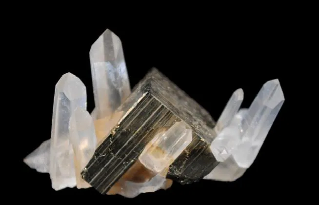 Pyrite on Quartz - image 3