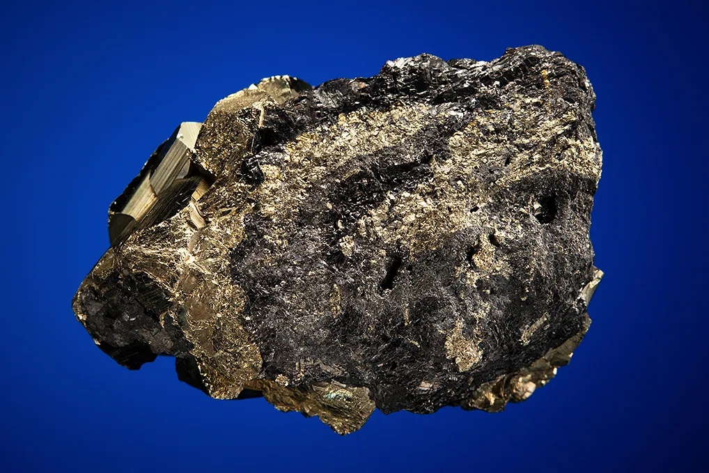Pyrite ON Sphalerite - image 4
