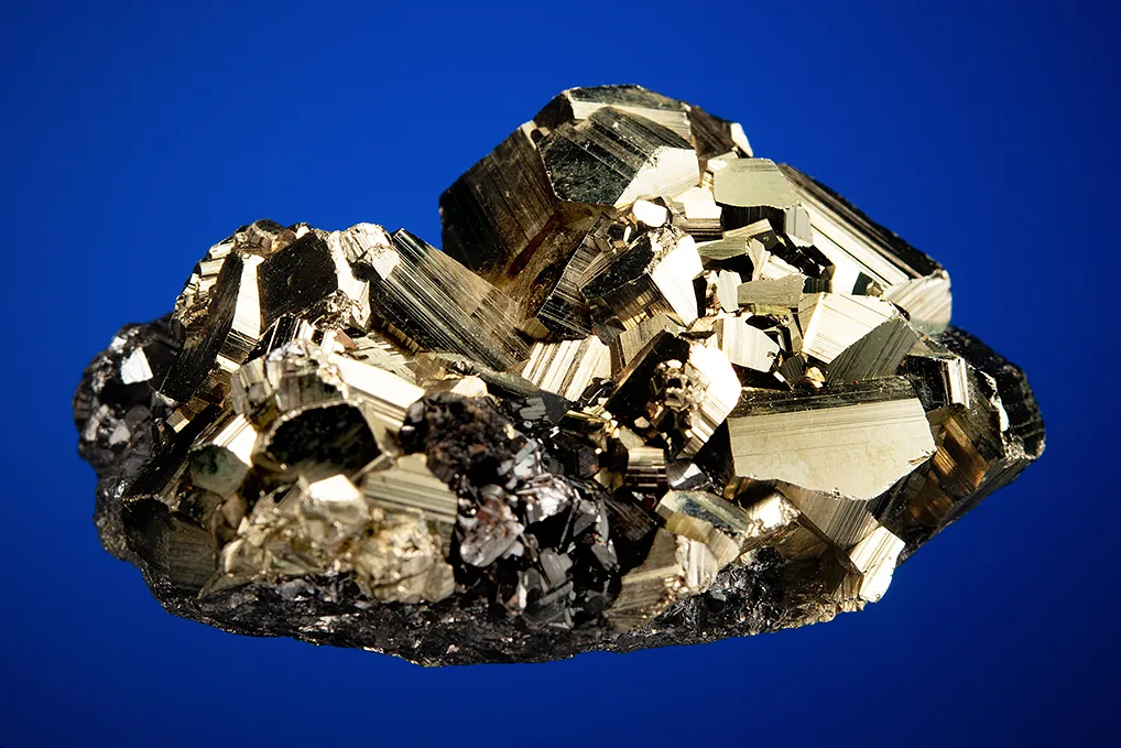 Pyrite ON Sphalerite - image 2
