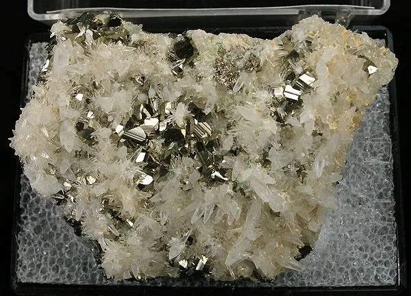 Pyrite, Quartz image