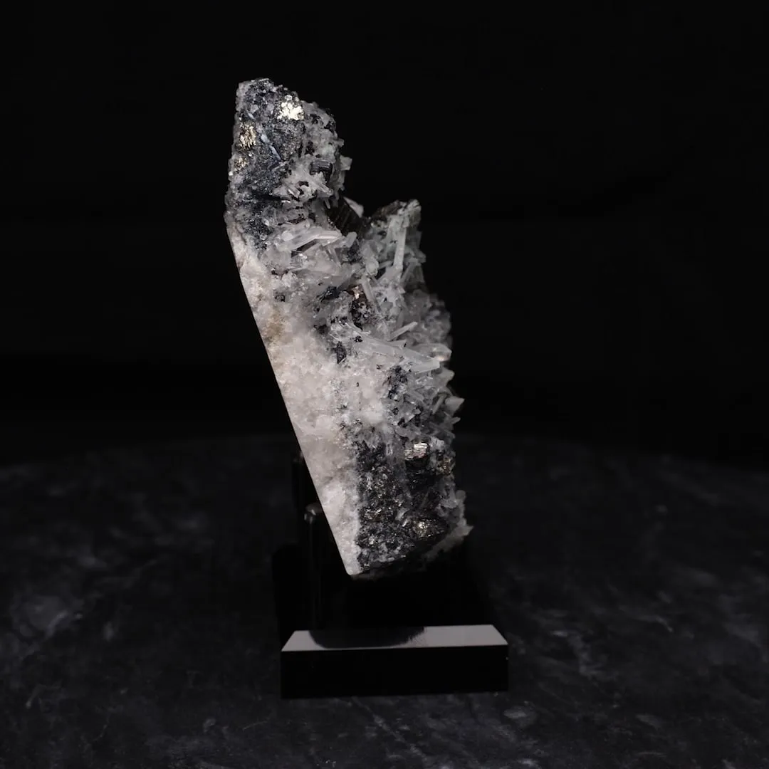 Pyrite, Quartz, Hubnerite - image 2