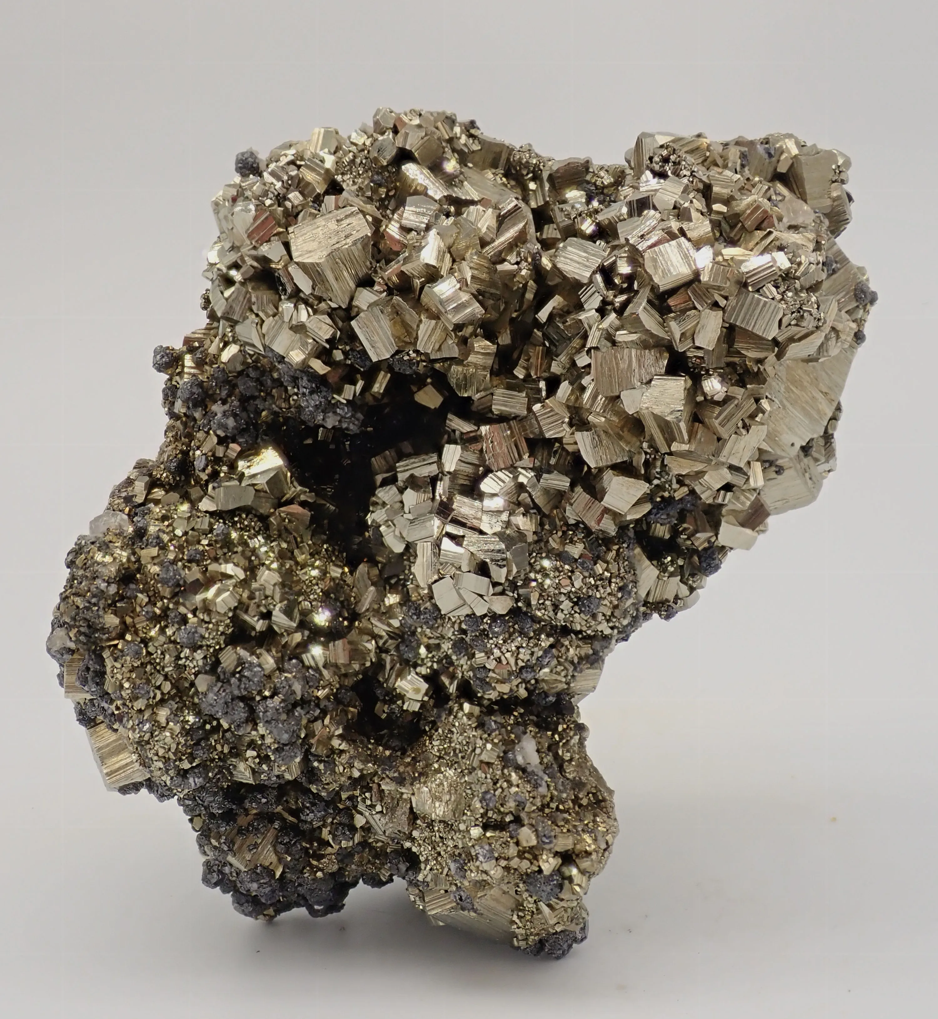 Pyrite with Bournonite - image 3
