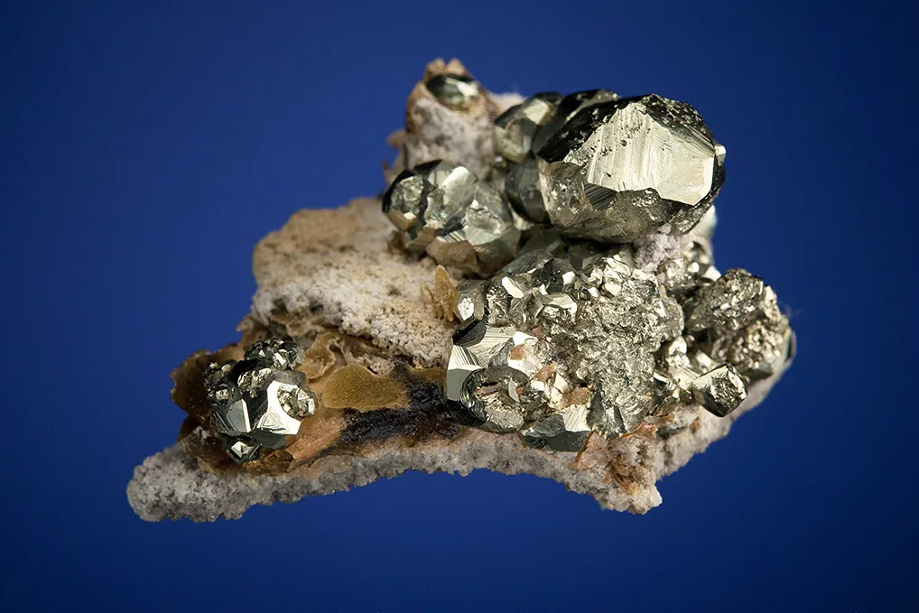 Pyrite with Siderite - image 3
