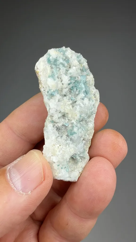 Pyroaurite with Calcite, Magnetite, Dolomite - image 2