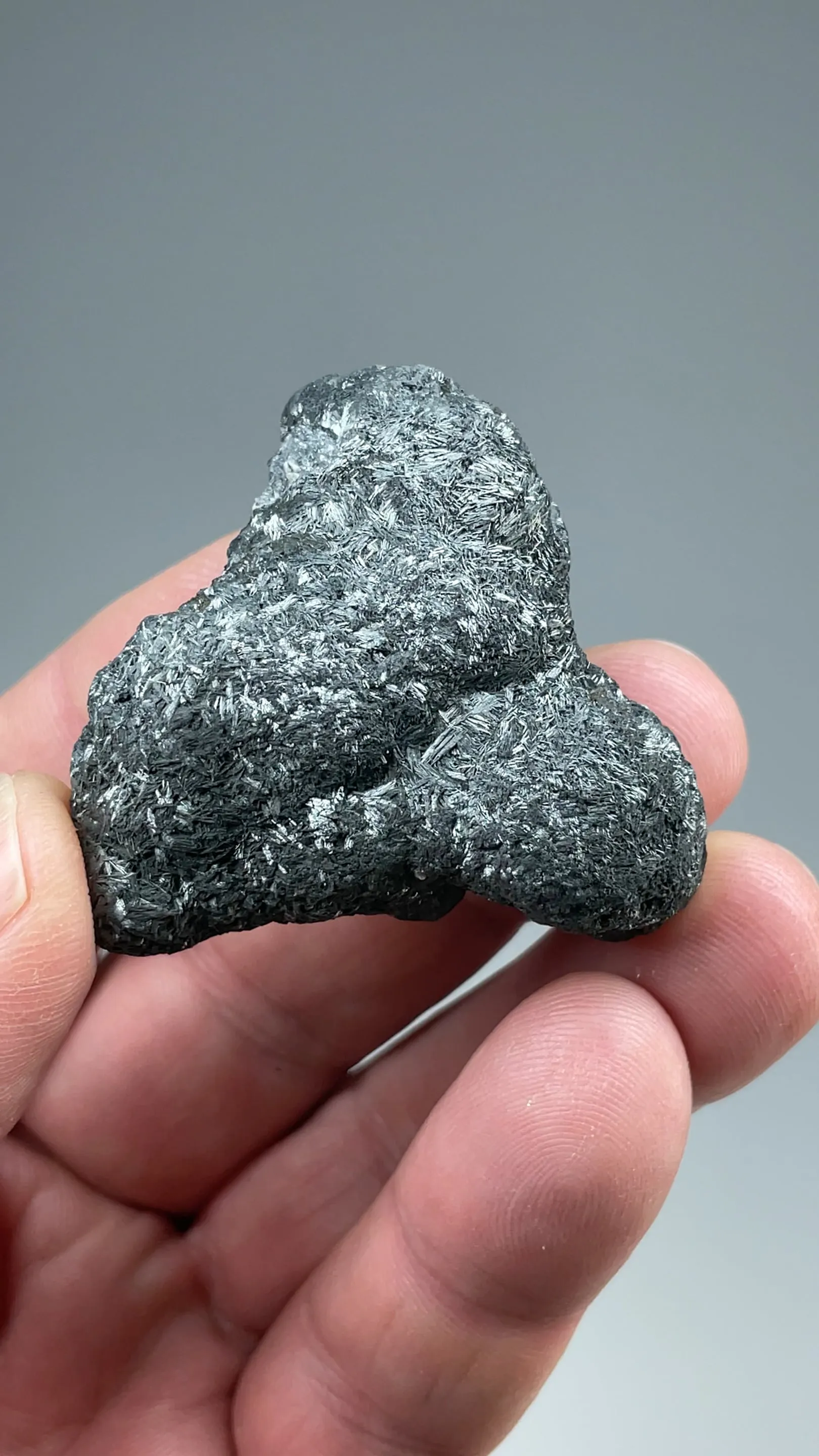 Pyrolusite - image 2