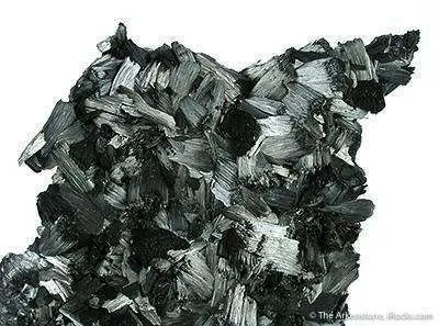 Pyrolusite - image 2