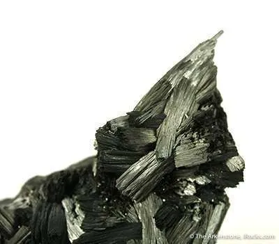 Pyrolusite - image 4