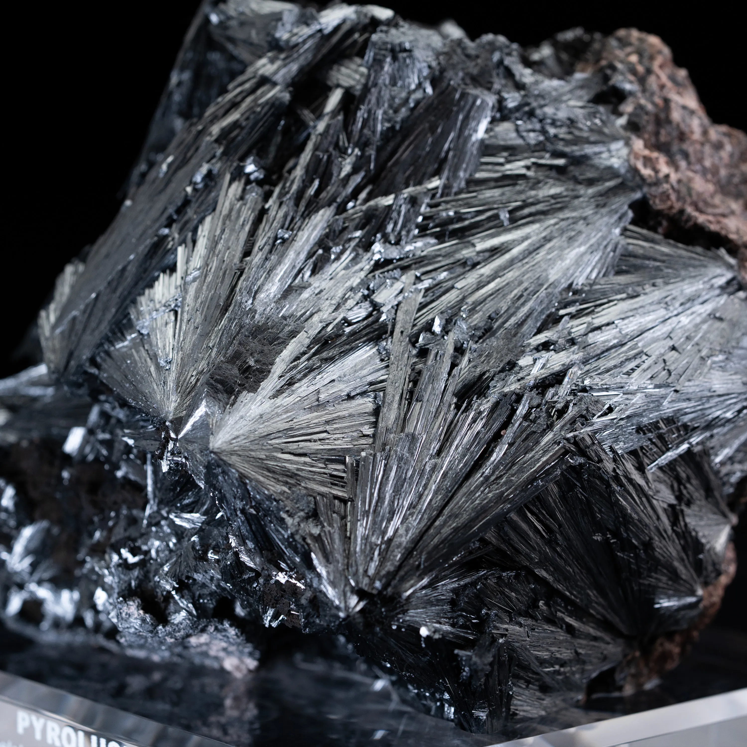 Pyrolusite from Germany, Baden-Württemberg, Gremmelsbach - image 6