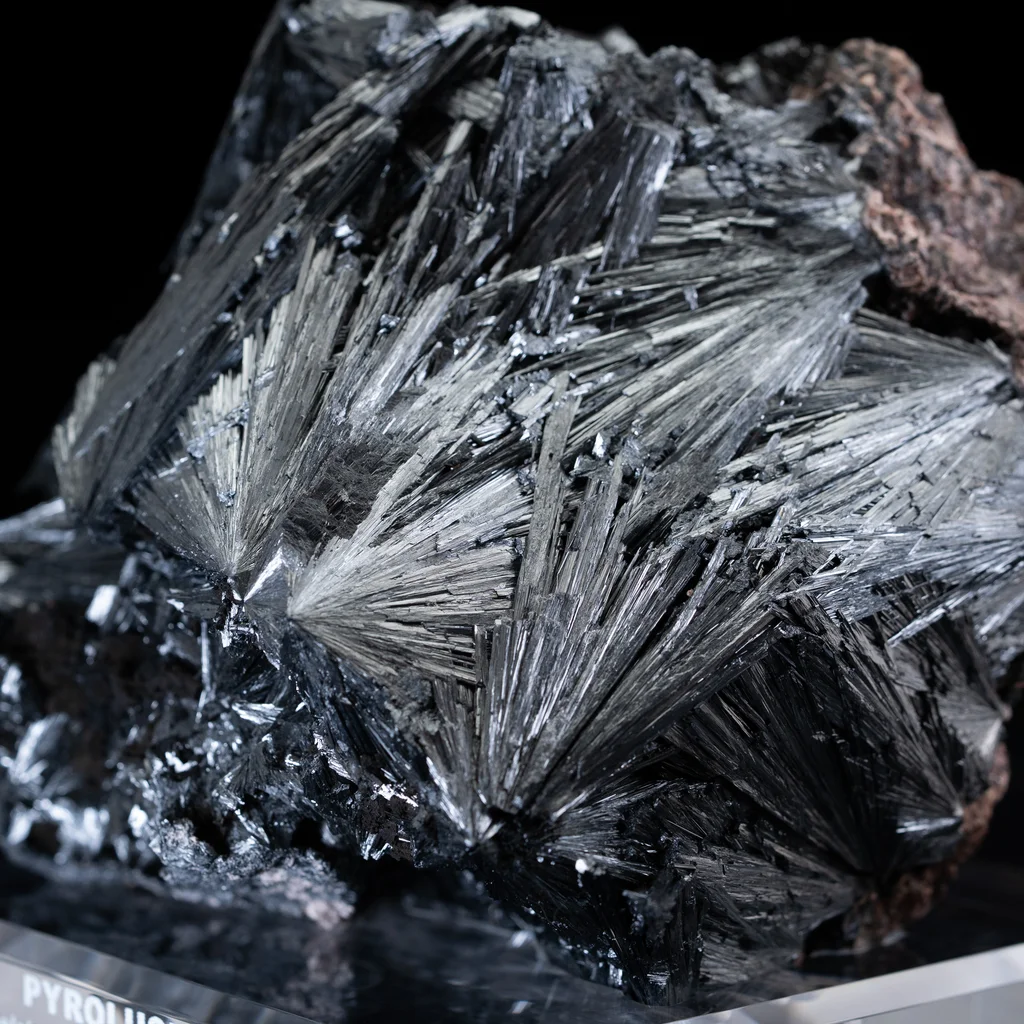 Pyrolusite from Gremmelsbach, Baden-Württemberg, Germany - image 6