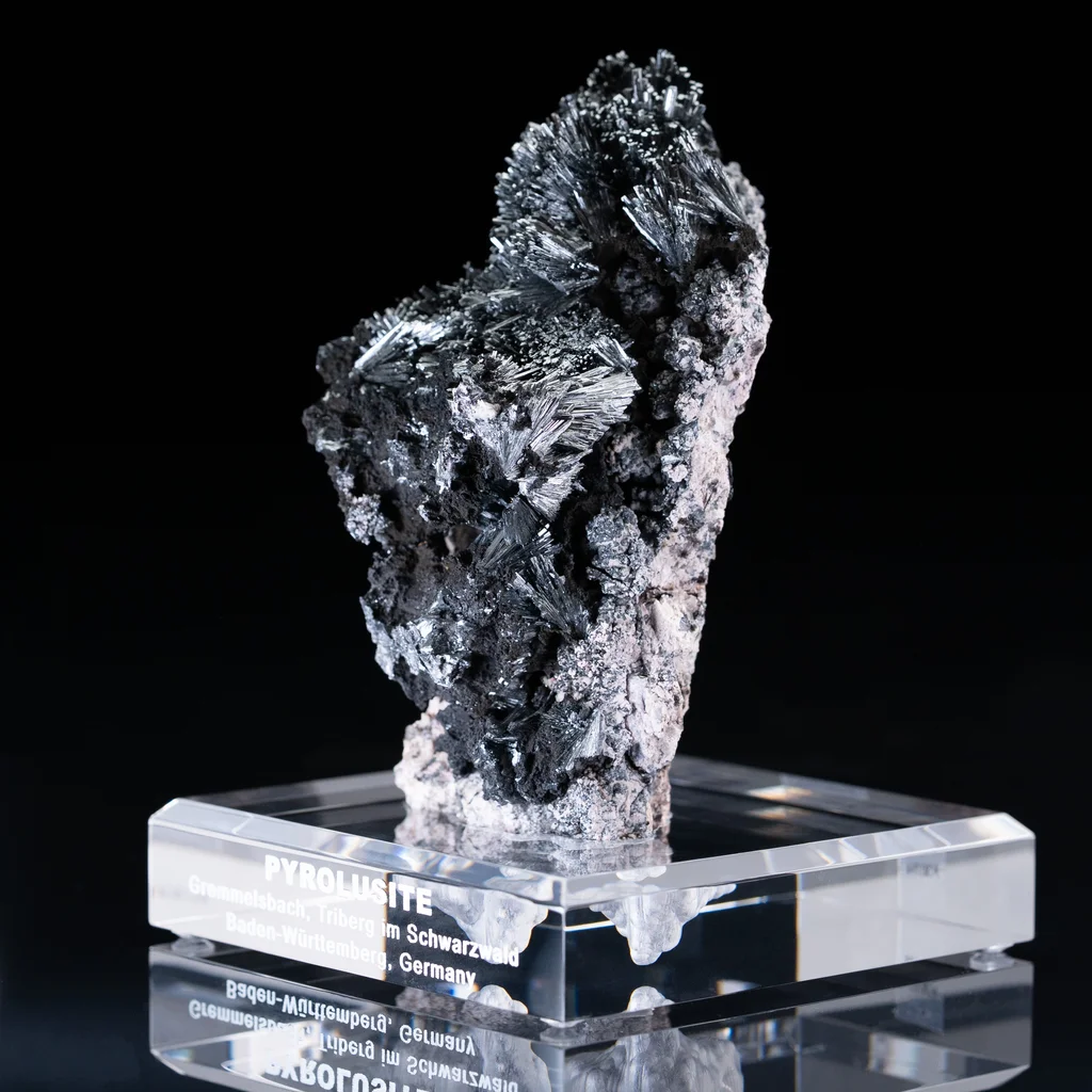 Pyrolusite from Gremmelsbach, Baden-Württemberg, Germany image