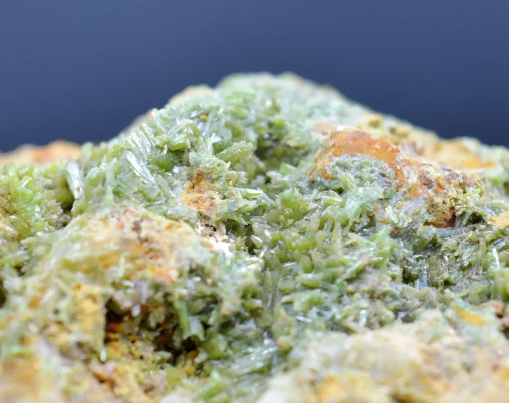 Pyromorphite 784 grams - Steinbach, Cernay, Haut-Rhin, Grand Est, France - image 6
