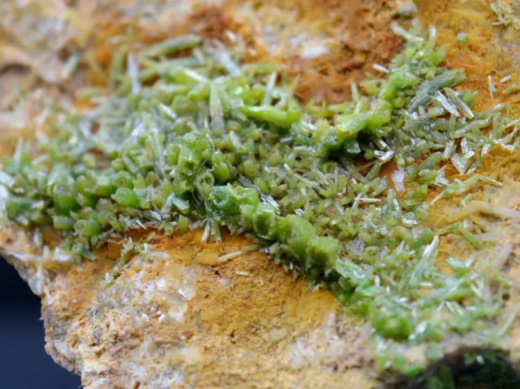 Pyromorphite 784 grams - Steinbach, Cernay, Haut-Rhin, Grand Est, France image