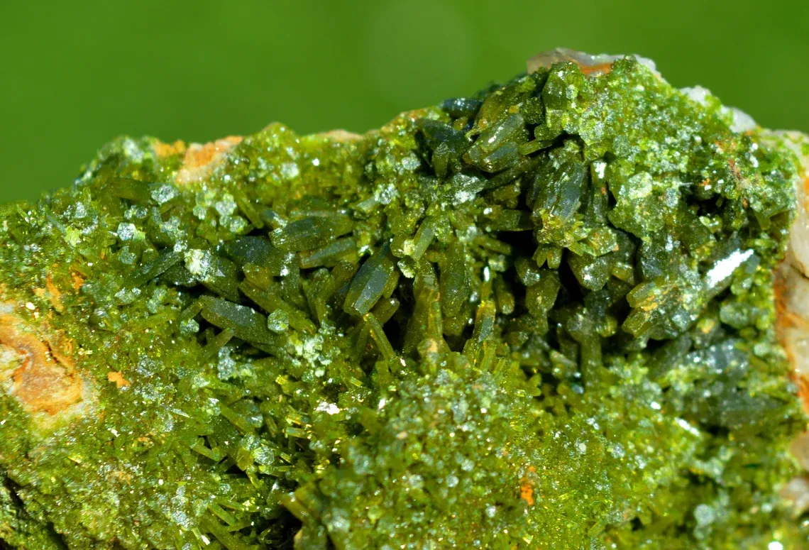 Pyromorphite 83 grams - Le Rossignol Mine, Chaillac Mines, Chaillac, Le Blanc, Indre, France - image 5