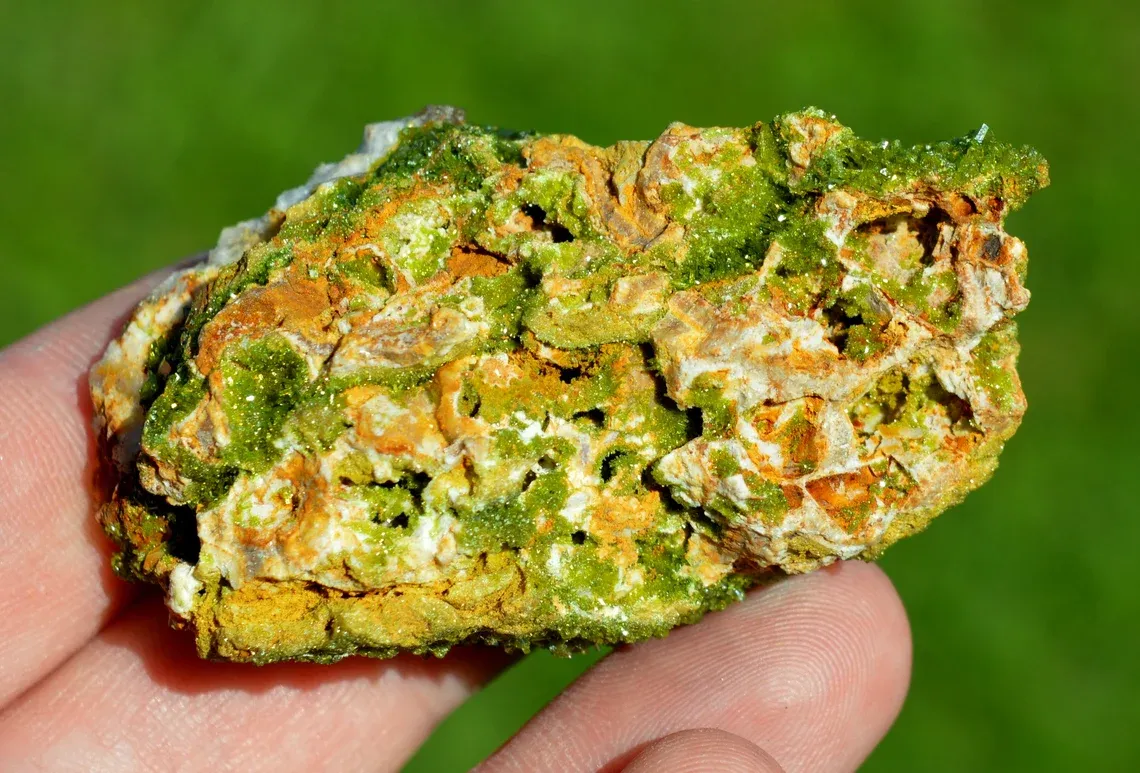 Pyromorphite 83 grams - Le Rossignol Mine, Chaillac Mines, Chaillac, Le Blanc, Indre, France - image 7
