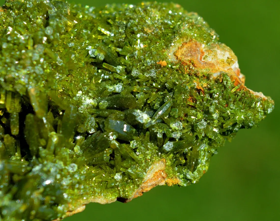 Pyromorphite 83 grams - Le Rossignol Mine, Chaillac Mines, Chaillac, Le Blanc, Indre, France - image 8