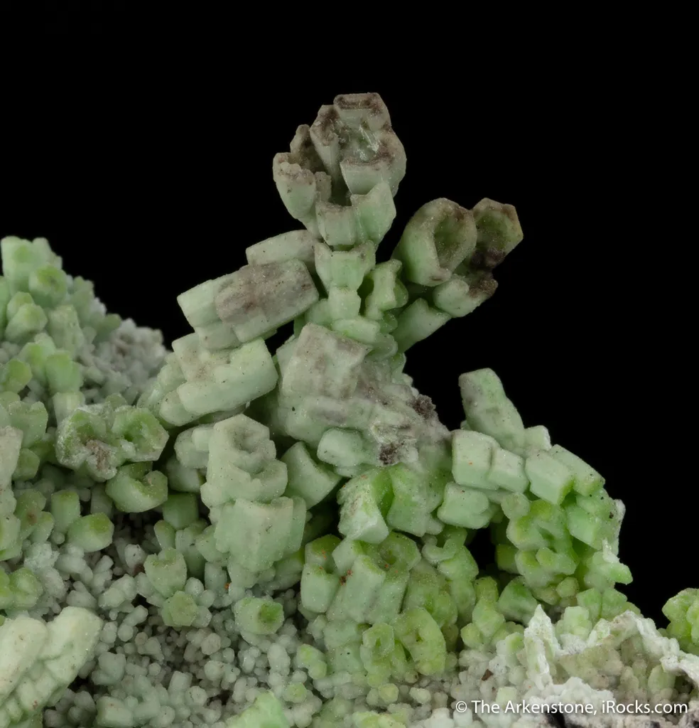 Pyromorphite altering to Cerussite - image 3