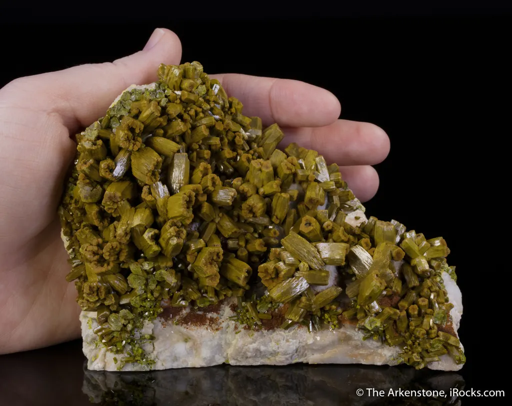 Pyromorphite and Barite - image 3