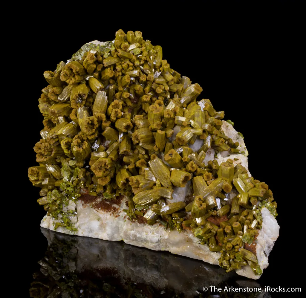Pyromorphite and Barite - image 7