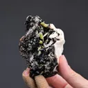 Pyromorphite and Romanechite on BARYTE - image 2