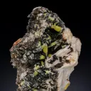 Pyromorphite and Romanechite on BARYTE - image 1