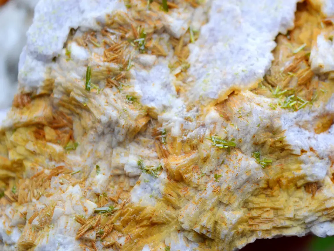 Pyromorphite Barite Fluorite 1170 grams - Chaillac Mine, Indre, Centre-Val de Loire, France - image 6