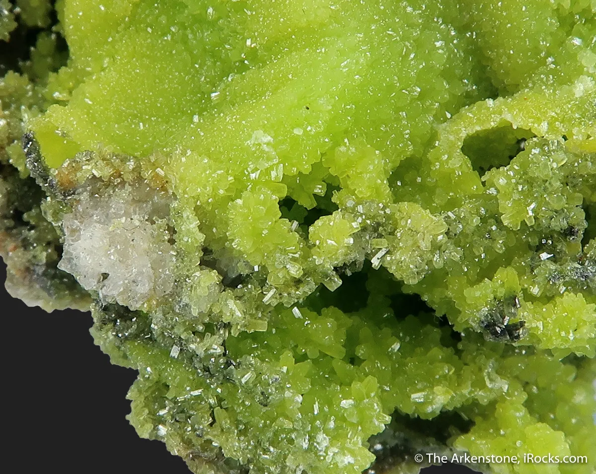 Pyromorphite cast after Cerussite - image 10
