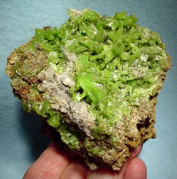 Pyromorphite, Cerussite image