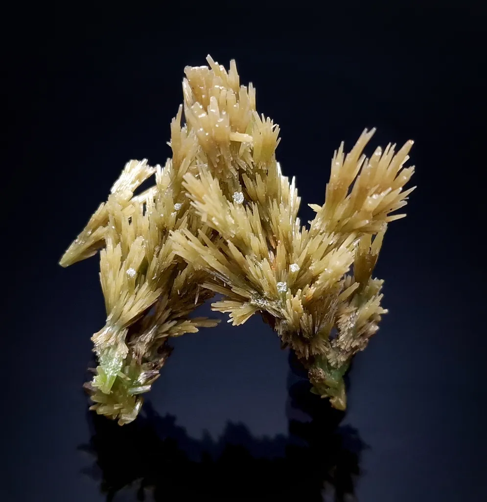 Pyromorphite from Bulgaria, Haskovo Province, Madzharovo deposit image